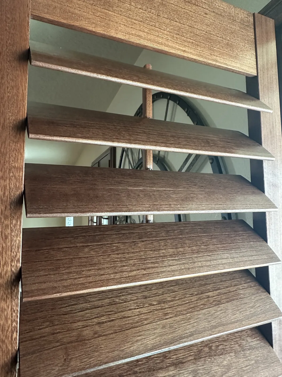 Shutter, after cleaning