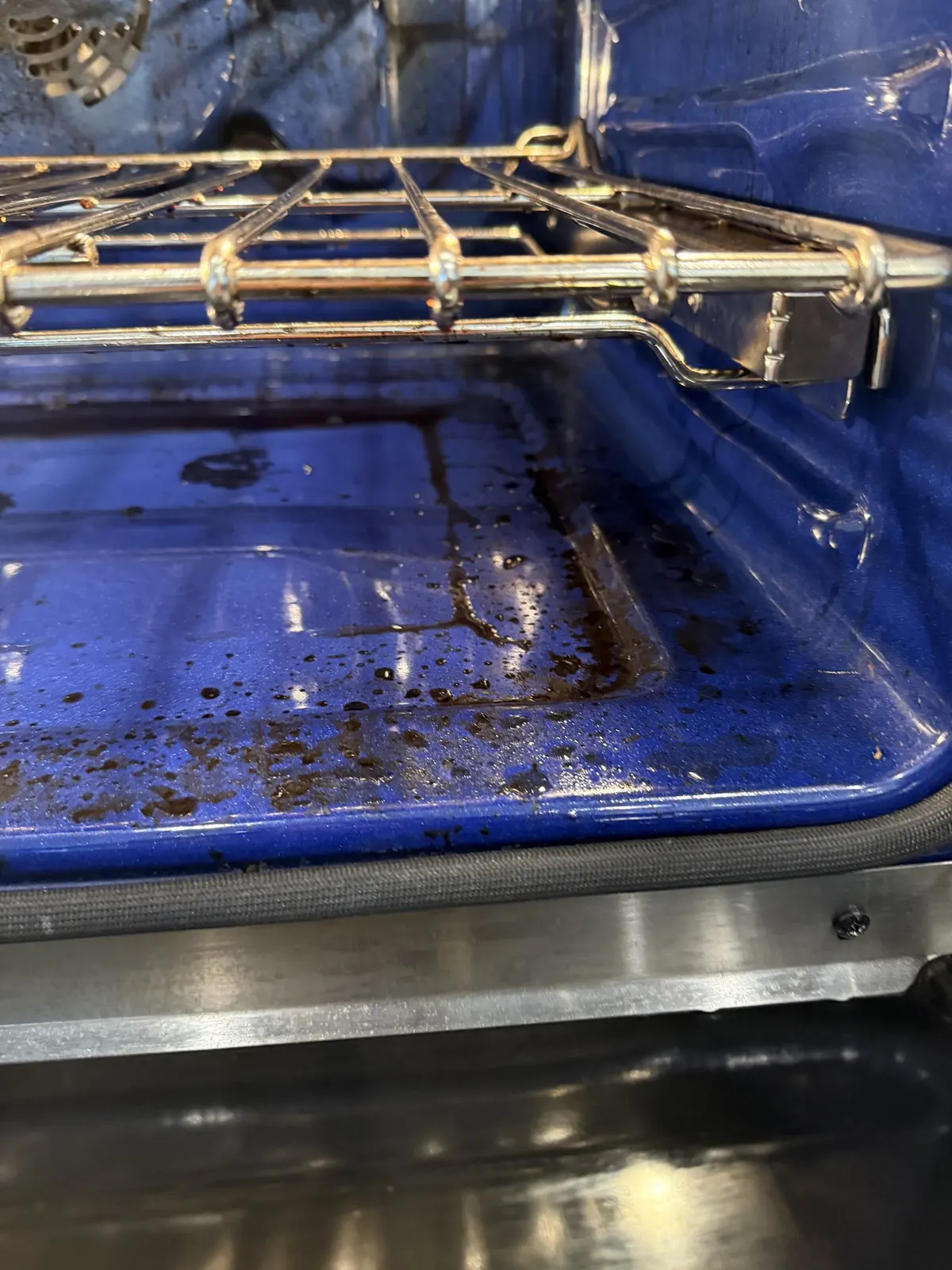 Oven, before cleaning